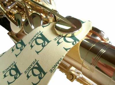 BG - čistič polštářků na saxofon