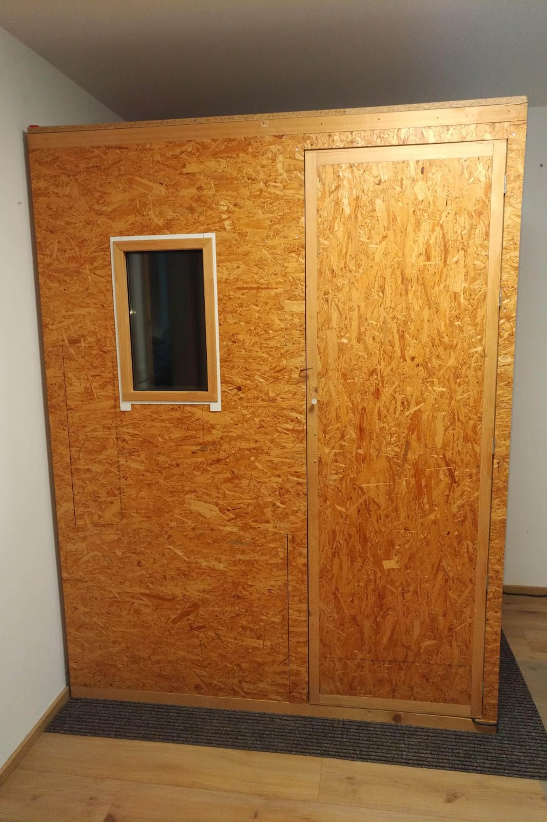 Akustická zkušební komora .