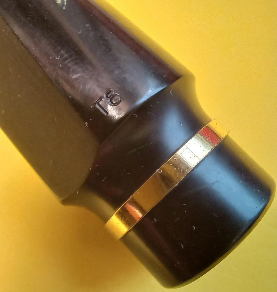 Vandoren 16V  T8 tenor sax