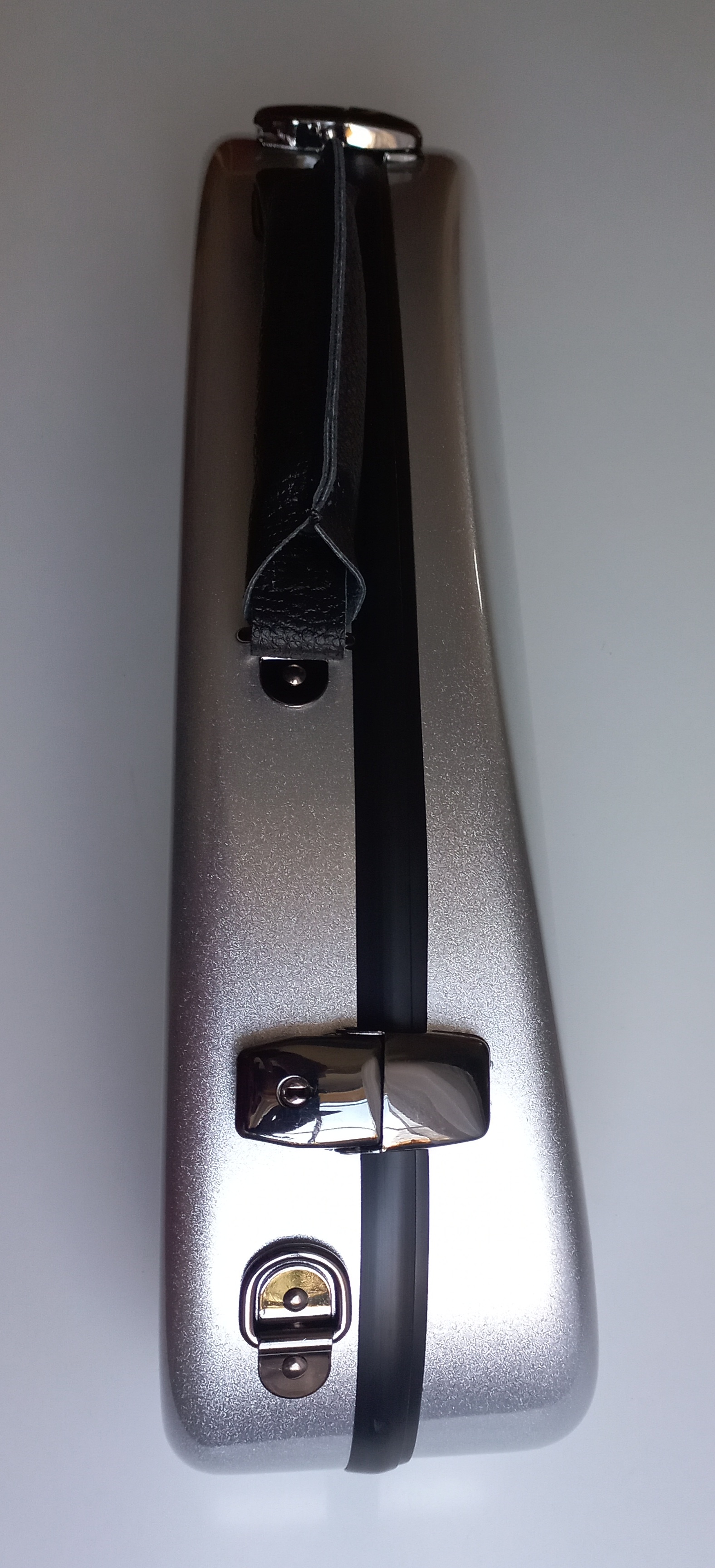 JW Eastmann  CE 121 S - Stříbrný