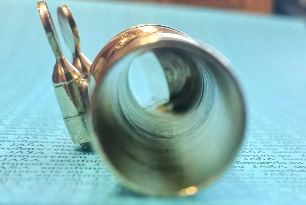 Metal hubice na tenor sax
