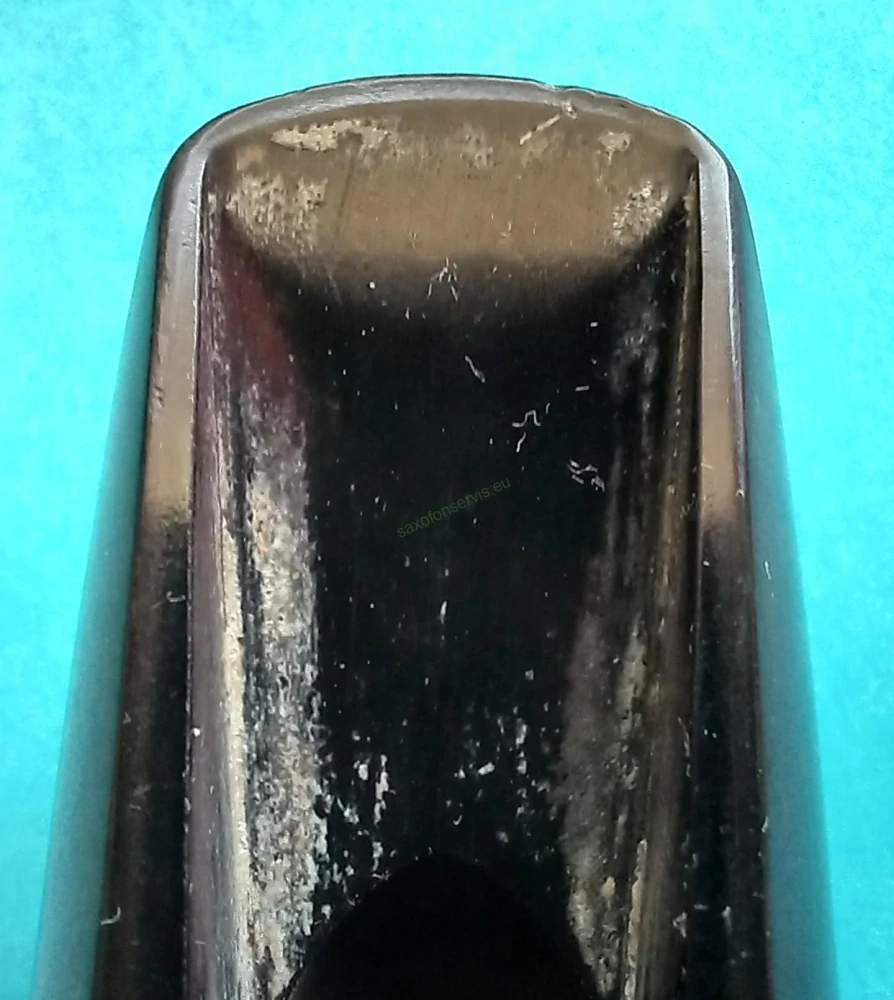 Berg Larsen Ebonit  95 (Poškozeno)